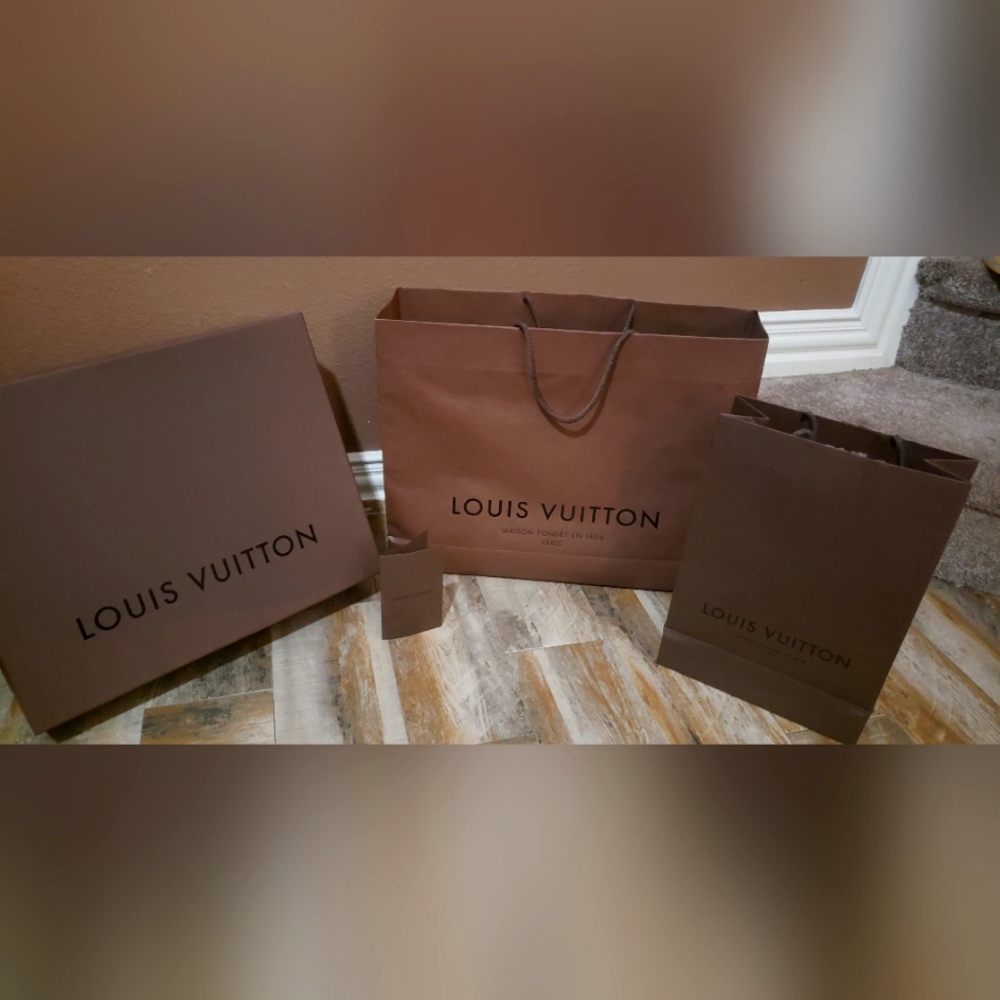 Louis Vuitton packaging